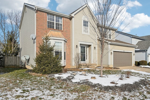 view of front property featuring a garage