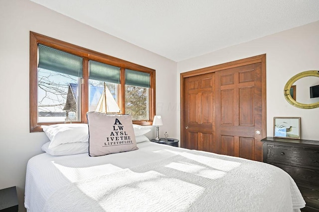 bedroom featuring a closet