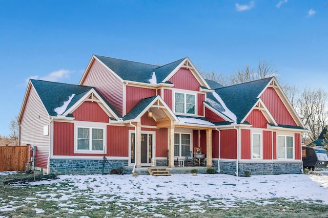 view of front of home featuring covered porch