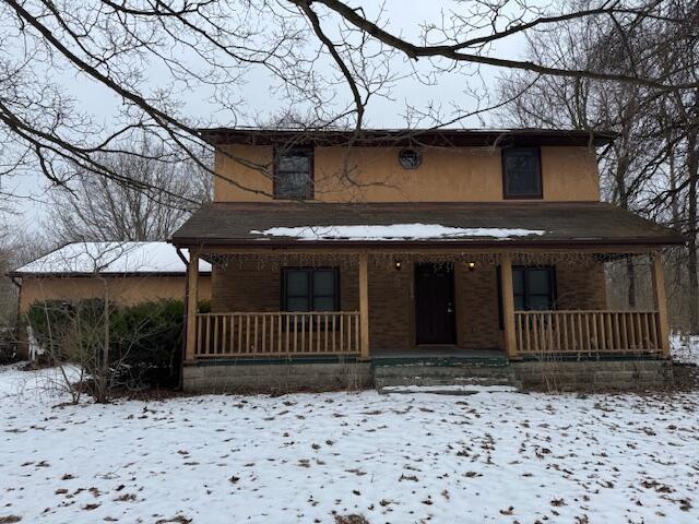 view of front facade featuring a porch