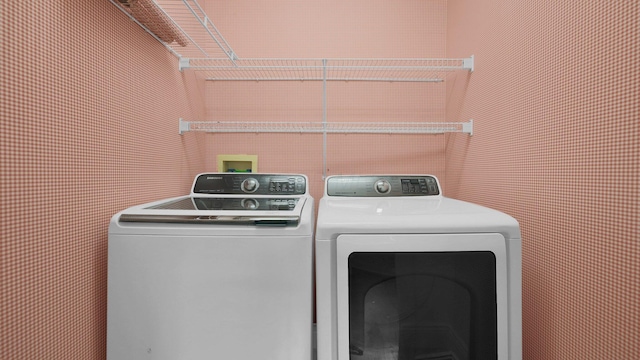 1859 Hardscrabble Rd, Alexandria, OH 43001 - washroom with washing machine and clothes dryer