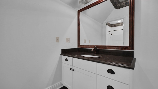 1859 Hardscrabble Rd, Alexandria, OH 43001 - bathroom featuring vanity, vaulted ceiling, and baseboards