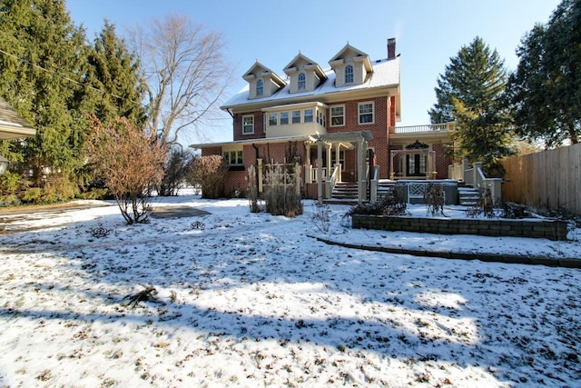 view of front of property