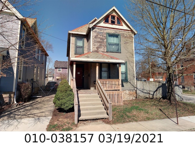 view of front of home featuring a porch