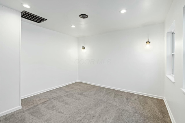 empty room with carpet