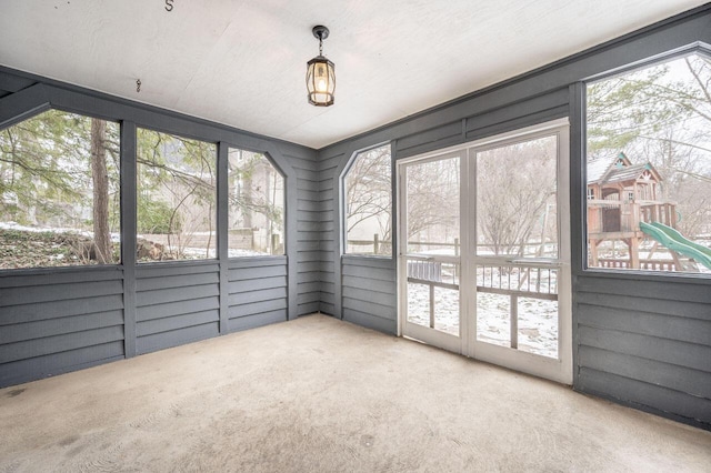 view of unfurnished sunroom