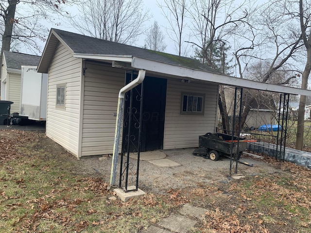 view of outbuilding