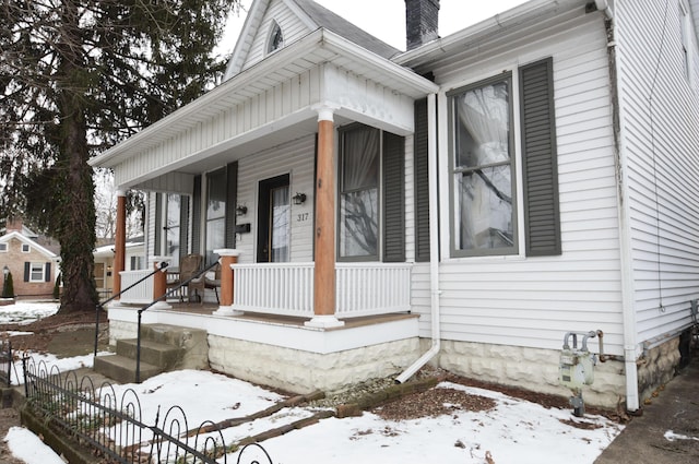 view of front of home featuring covered porch