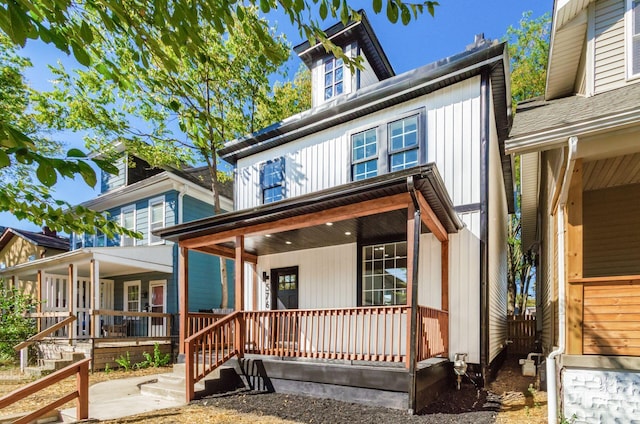 view of front of property with a porch