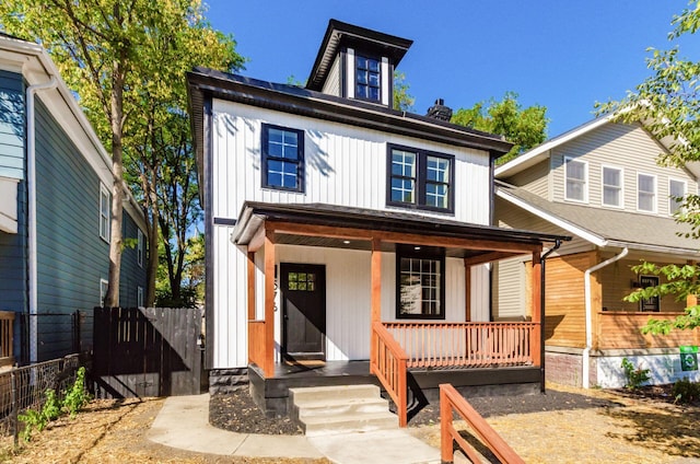 view of front of property with covered porch