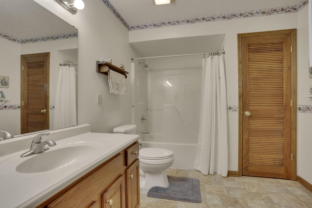 full bathroom with a closet, shower / bathtub combination with curtain, vanity, and toilet