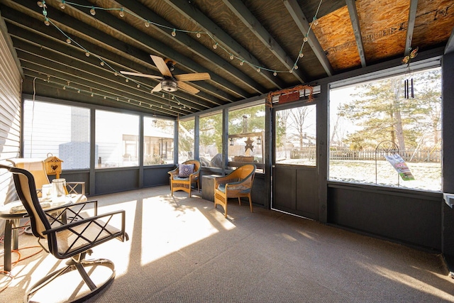 sunroom / solarium with ceiling fan