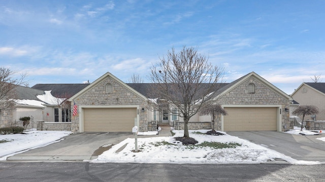 view of front facade with a garage