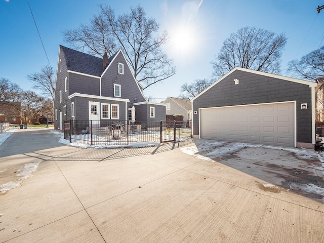 view of front facade with a garage