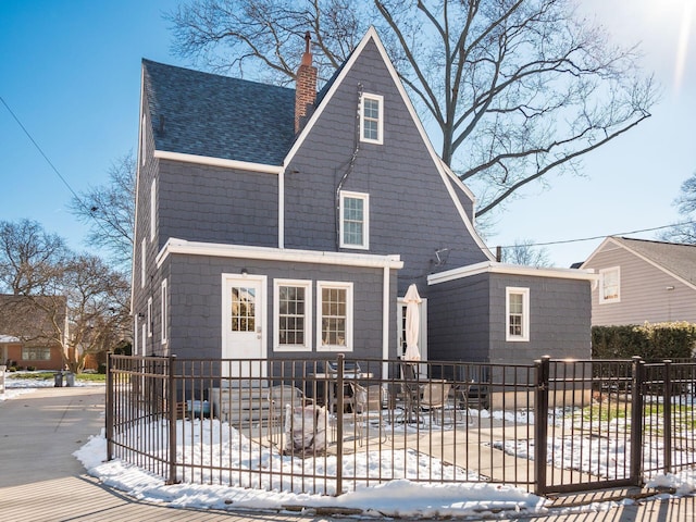 view of front of house