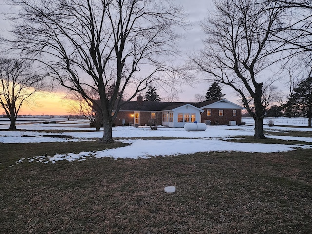 view of front of property