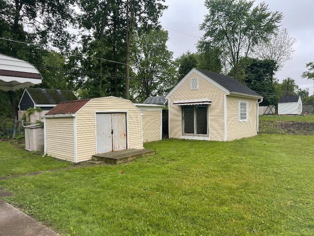 2559 Claridon Rd, Columbus, OH 43231 - view of shed