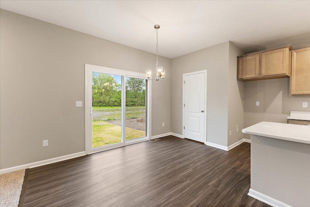 1221 Heathgate Way, Fairborn, OH 45324 - kitchen featuring a chandelier, dark wood-type flooring, baseboards, and light countertops