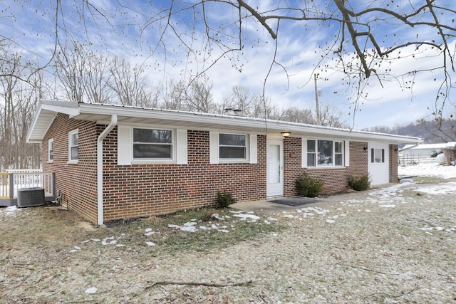 view of front of home featuring central AC