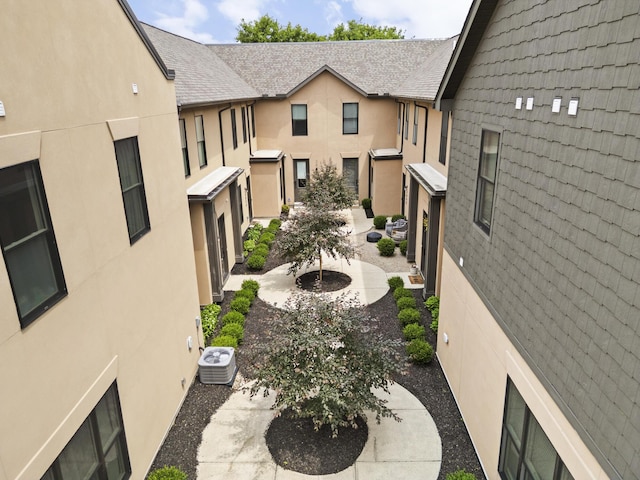 1078 Bryden Rd Unit 6, Columbus, OH 43205 - surrounding community