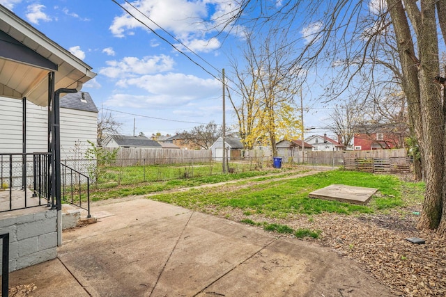 view of yard with a patio