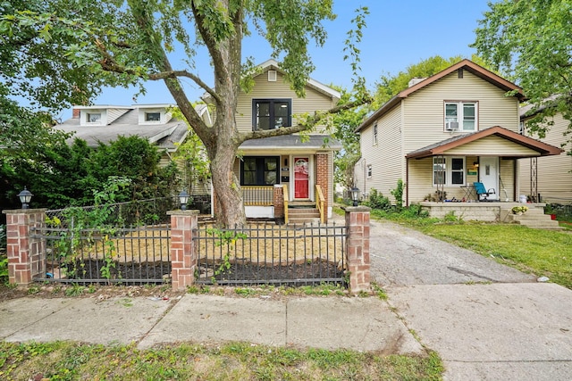 view of front of property with covered porch