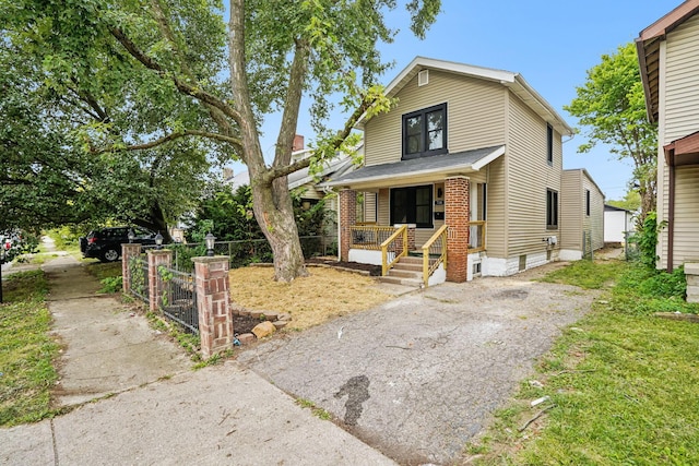 view of front of house with a porch