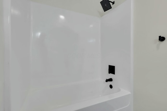 bathroom featuring shower / washtub combination