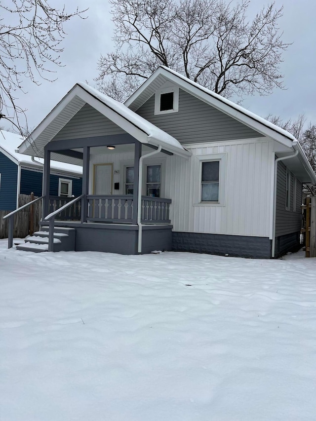 view of front facade featuring covered porch