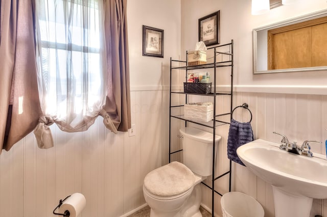 bathroom with sink and toilet