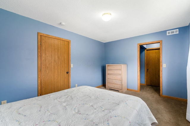 unfurnished bedroom with carpet floors