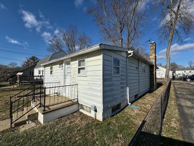 view of side of property