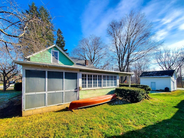 exterior space with a yard