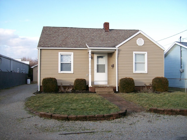 view of front of house with a front yard