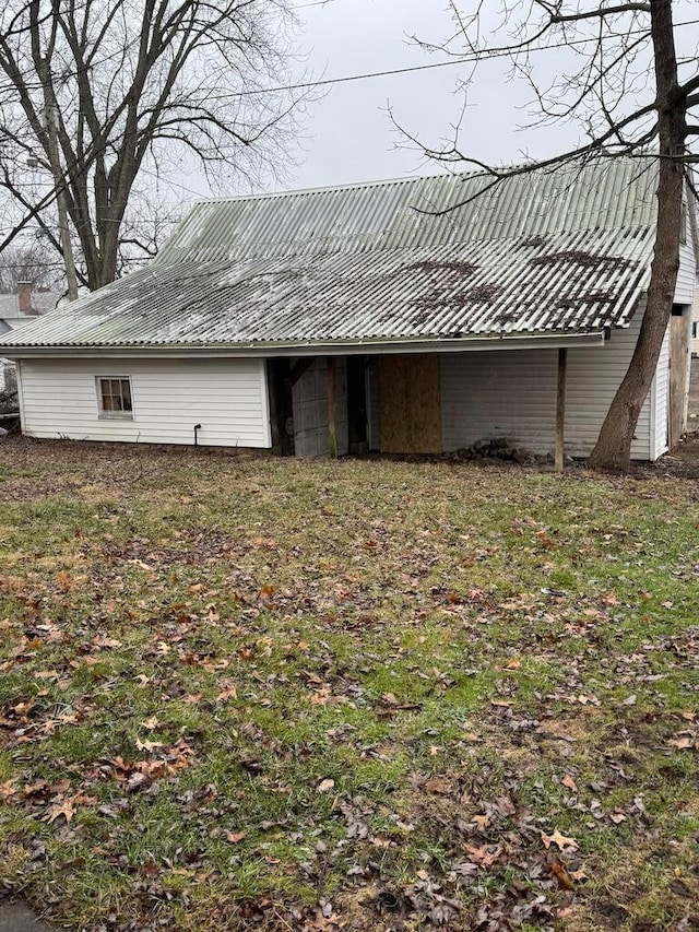 view of side of home