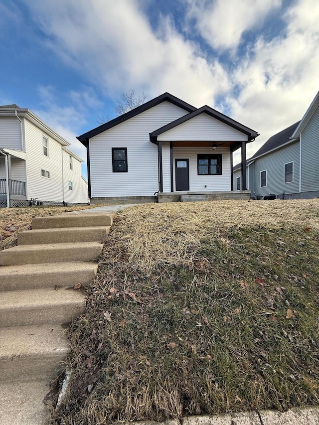 view of front of home featuring a porch