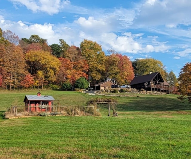 view of community featuring a yard