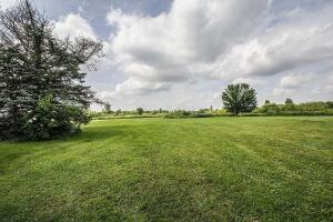 Listing photo 3 for 2225 S County Line Rd, Johnstown OH 43031