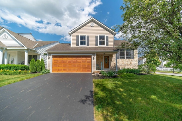 view of front of property with a front yard