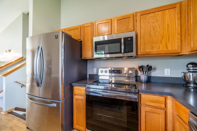 kitchen featuring stainless steel appliances