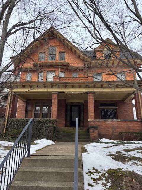 view of front of home with a porch