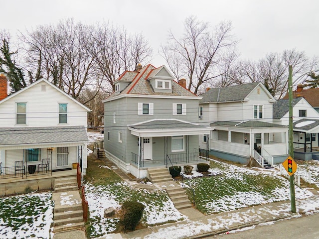 view of front of home featuring a porch