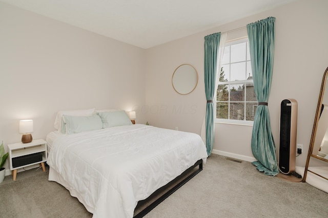 bedroom featuring carpet flooring