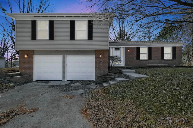 view of front of house with a garage