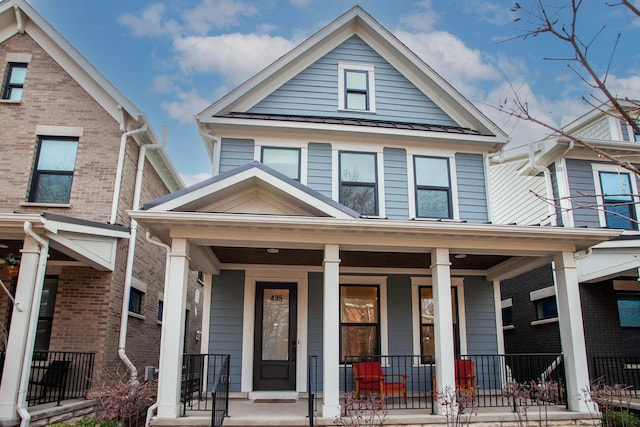 view of front of house featuring covered porch