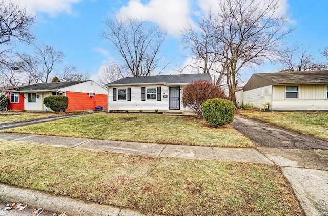 ranch-style house with a front yard