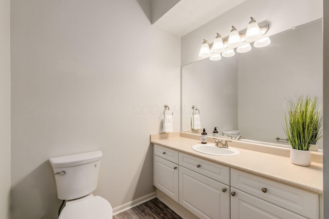 4248 Bridgelane Pl Unit 8-4248, New Albany, OH 43054 - bathroom with vanity and wood finished floors