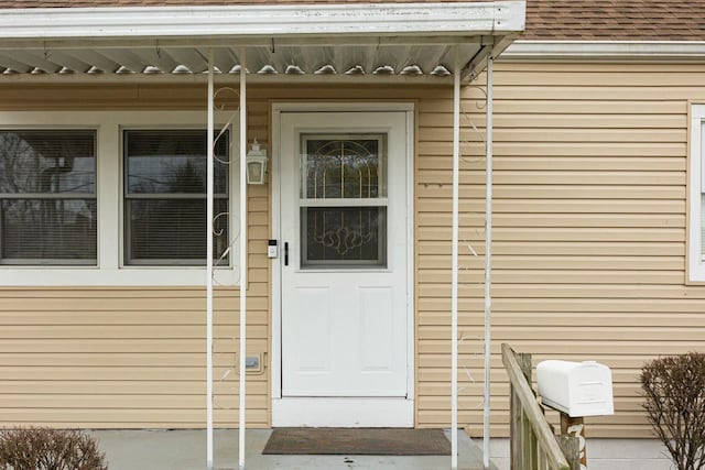 view of entrance to property