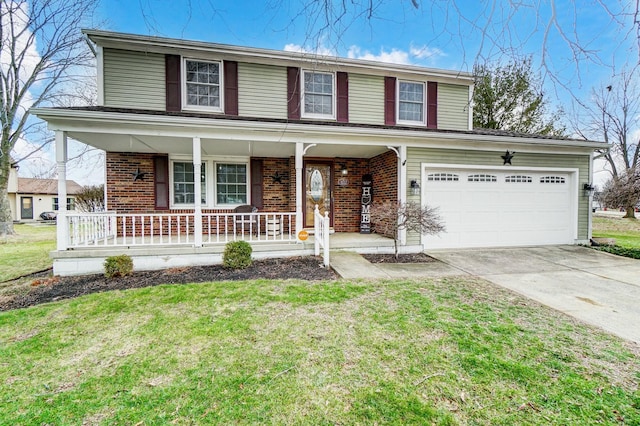 view of front of property featuring a front lawn and a porch