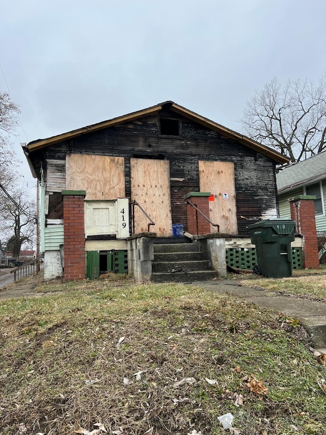 view of side of home